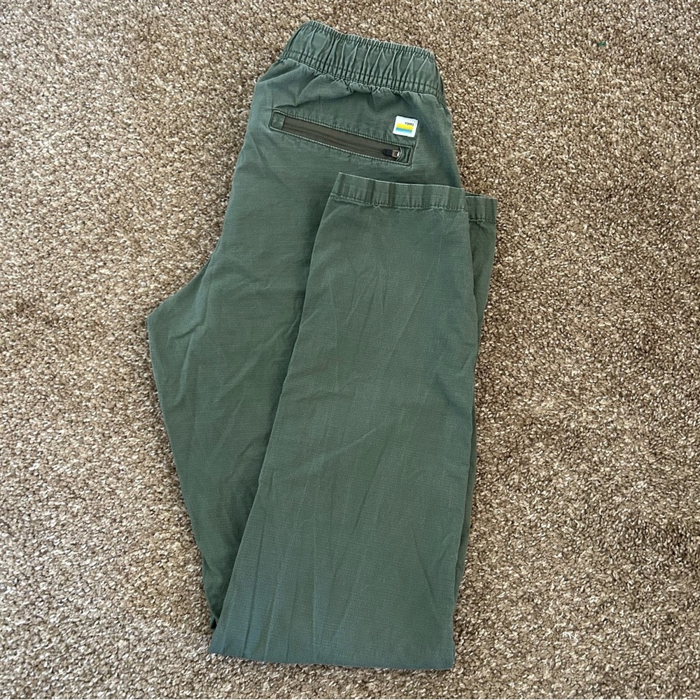 Vuori Men’s Green Ripstop Jogger Pants | Size M | Elastic Waist Travel Pants